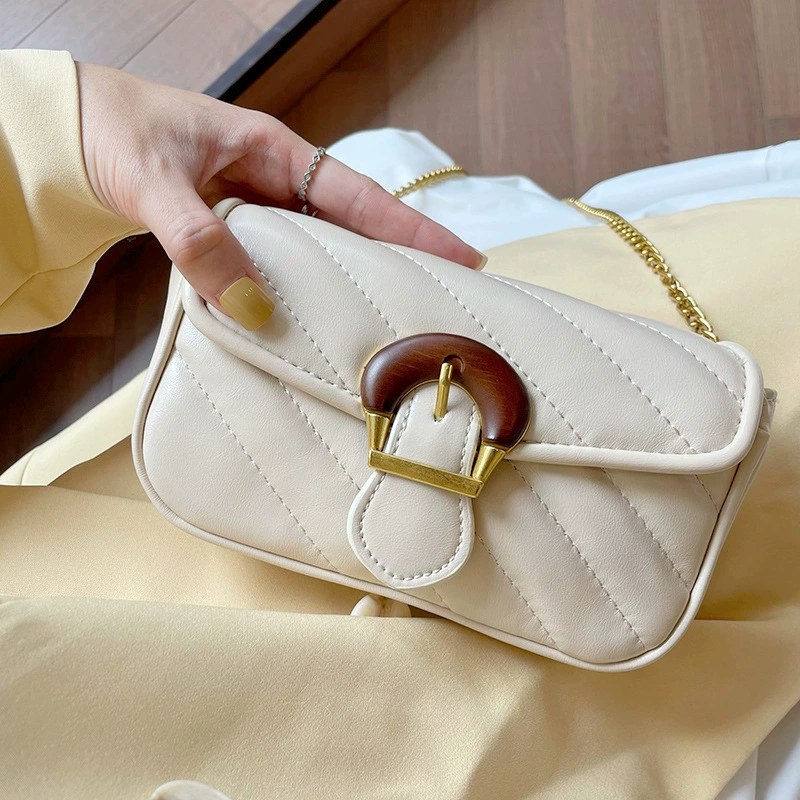 PU Leather Quilted Chain Bag for wholesale OEM — YANYAN Bags Guangzhou handbag factory