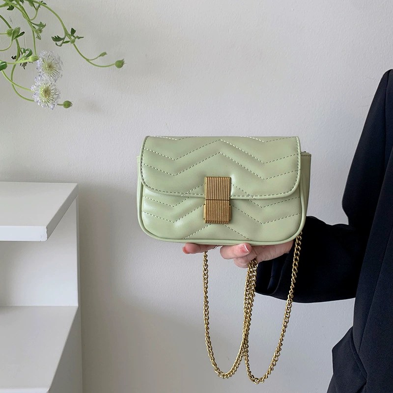 PU Leather Quilted Chain Bag for wholesale OEM — YANYAN Bags Guangzhou handbag factory