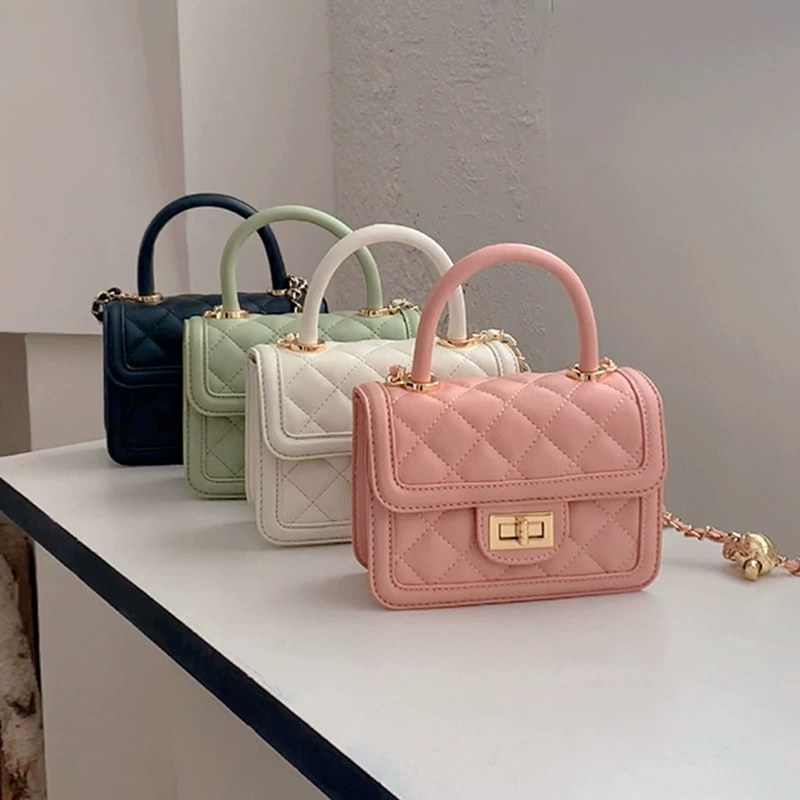 PU Leather Quilted Chain Bag for wholesale OEM — YANYAN Bags Guangzhou handbag factory