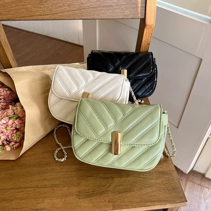 PU Leather Quilted Chain Bag for wholesale OEM — YANYAN Bags Guangzhou handbag factory