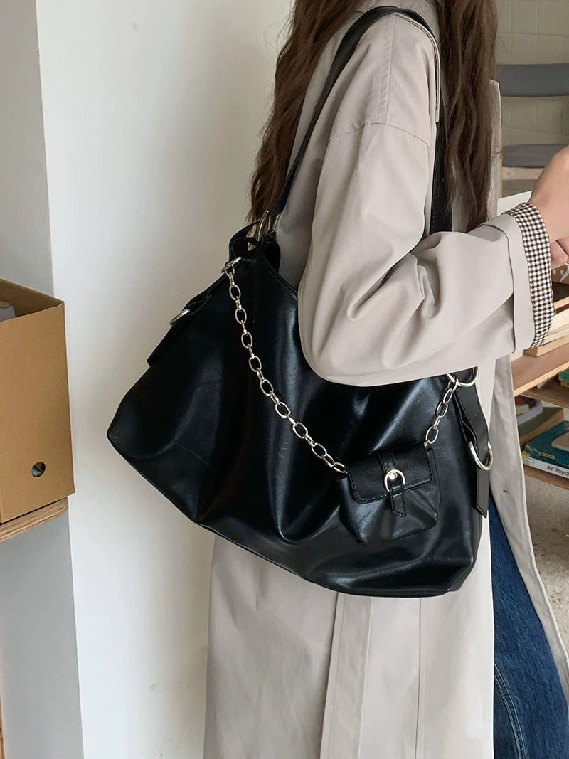 PU Leather Quilted Chain Bag view 5