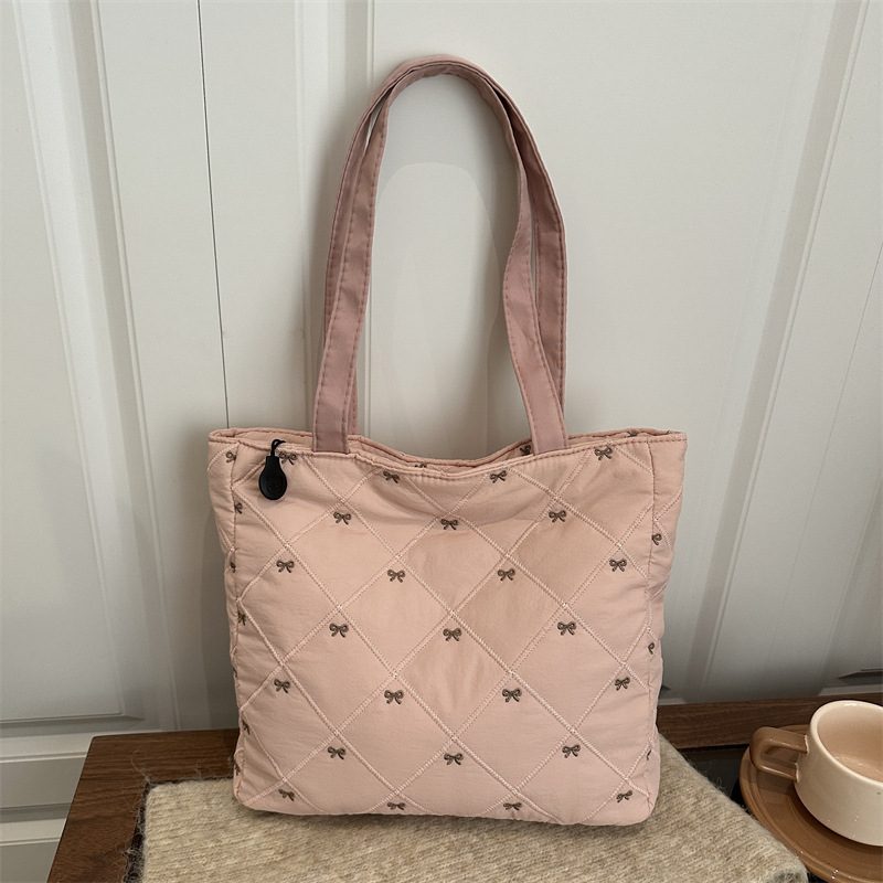 Quilted Bow Design Shoulder Tote Bag view 2