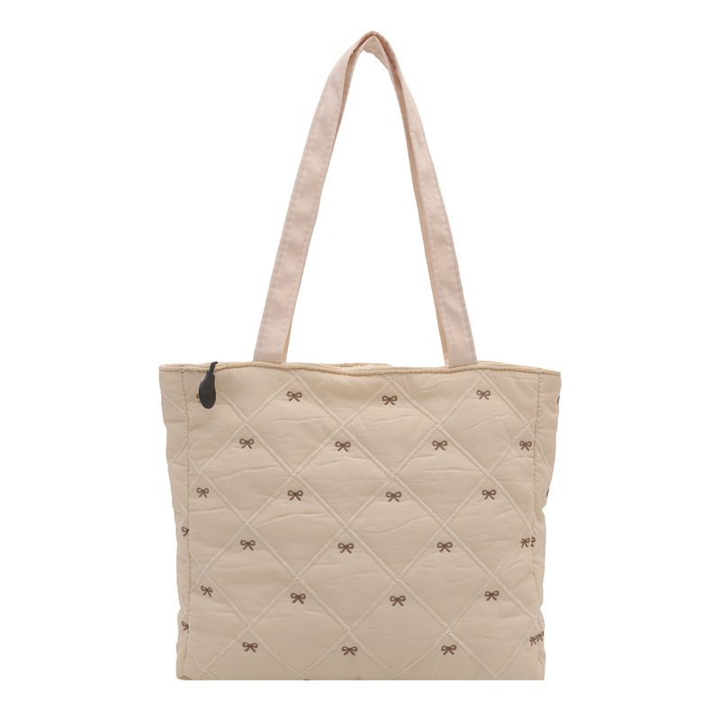 Quilted Bow Design Shoulder Tote Bag view 7