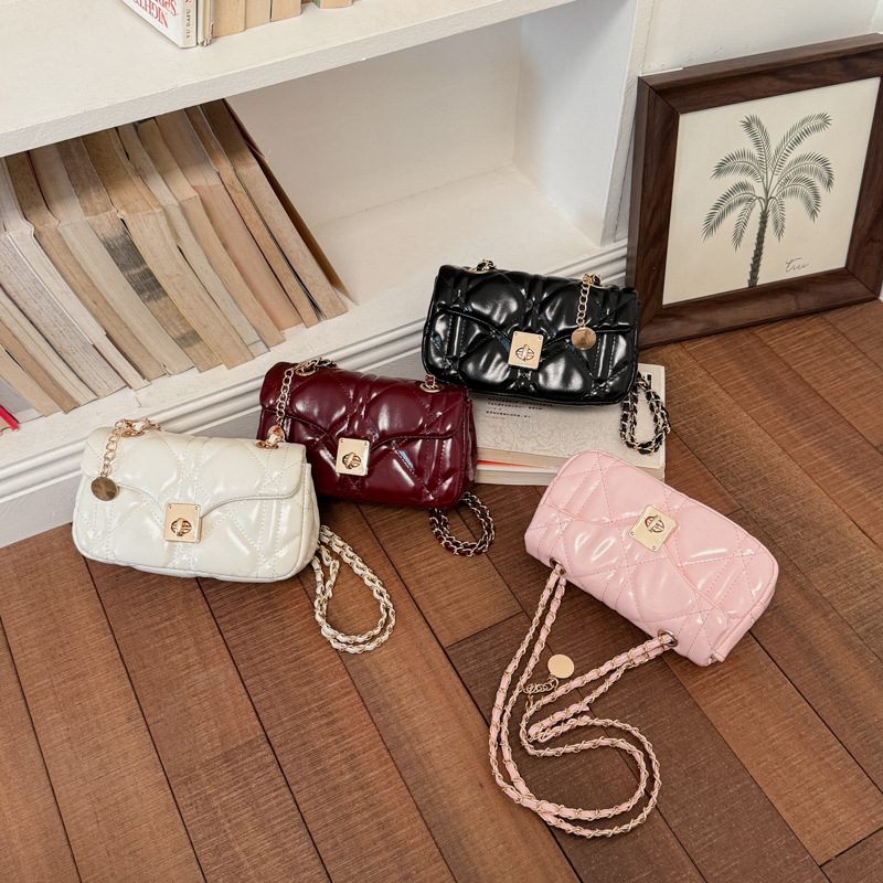 Quilted Diamond Chain Shoulder Crossbody Square Bag