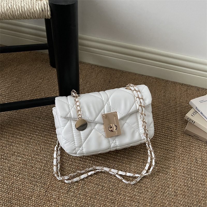 Quilted Chain Square Crossbody Bag view 3