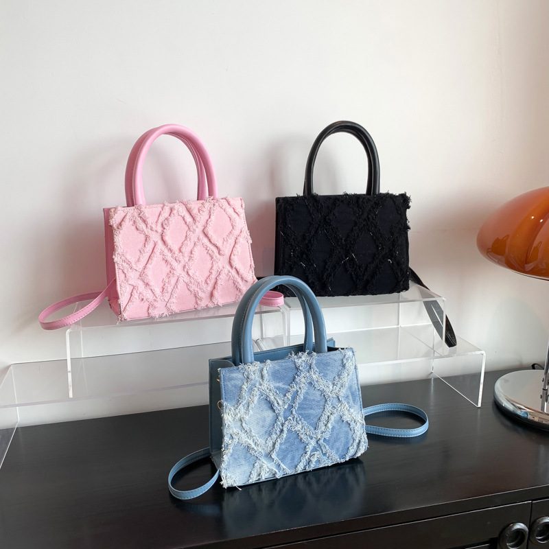 Large Quilted Tote Crossbody Bag
