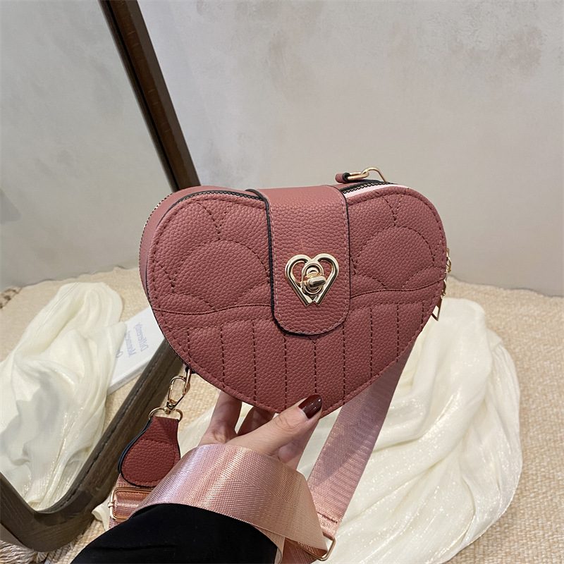 Quilted Heart Lock Crossbody Phone Bag view 3