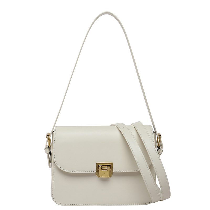 Bolsa Transversal de Ombro Matelassê com Fecho Britânica view 6