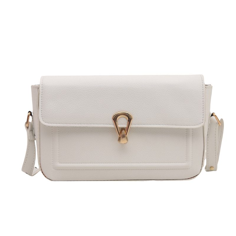 Mini sac bandoulière carré matelassé avec fermoir view 7