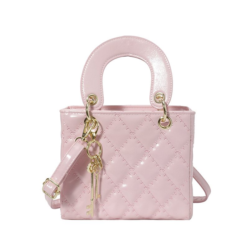 Sac bandoulière à poignée supérieure matelassé losange view 12