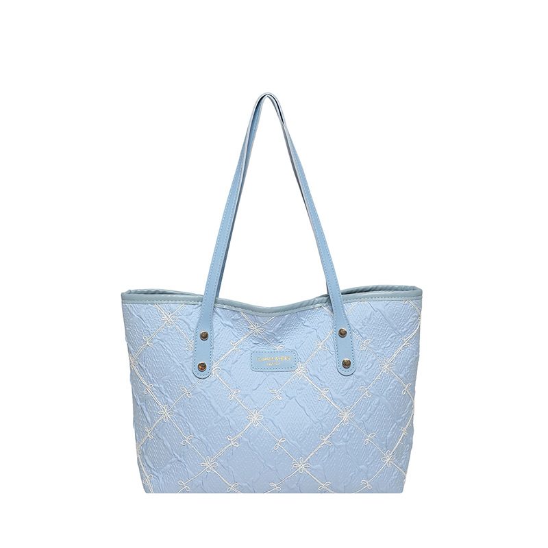 Quilted Large Tote Shoulder Bag view 11