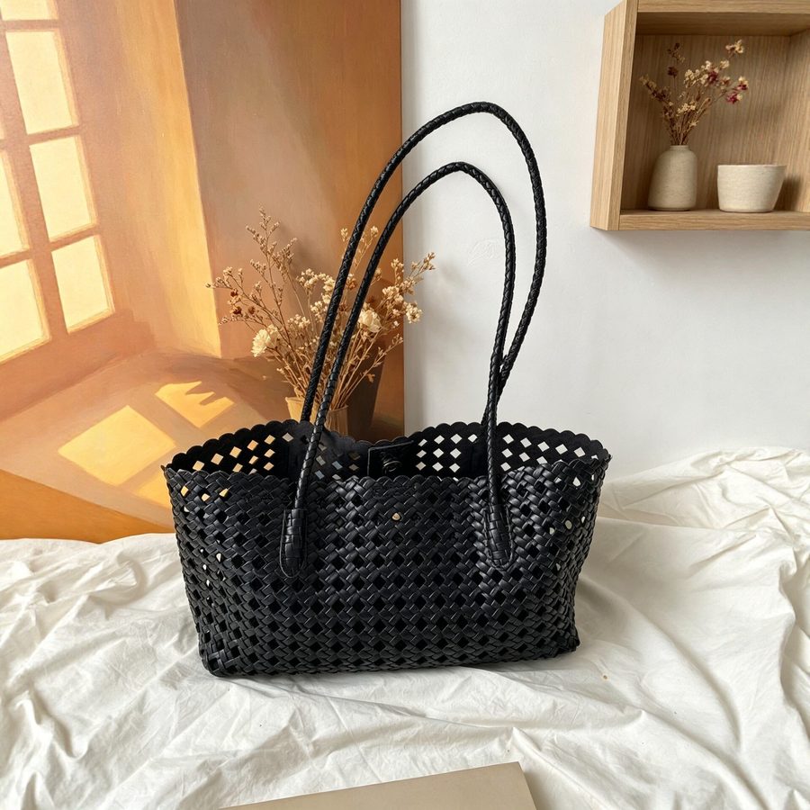 Quilted Large Shoulder Tote Bag Set view 2