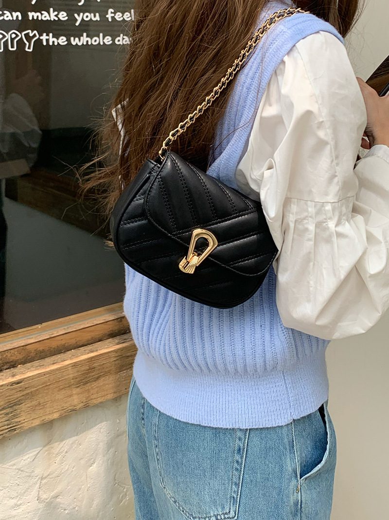 Quilted Chain Square Crossbody Bag view 5