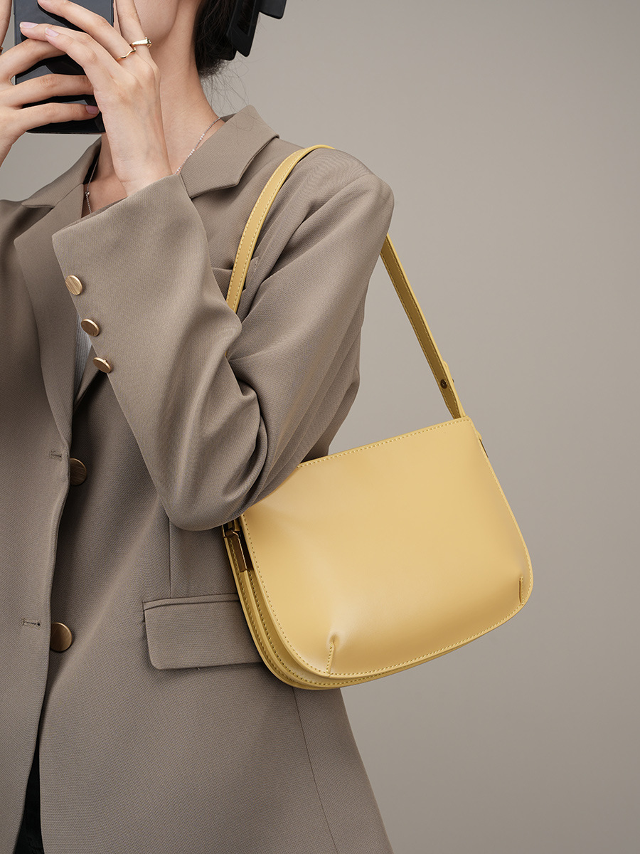 Bolso de Hombro Premium de Piel de Vaca — Dos Colores Refinados view 2