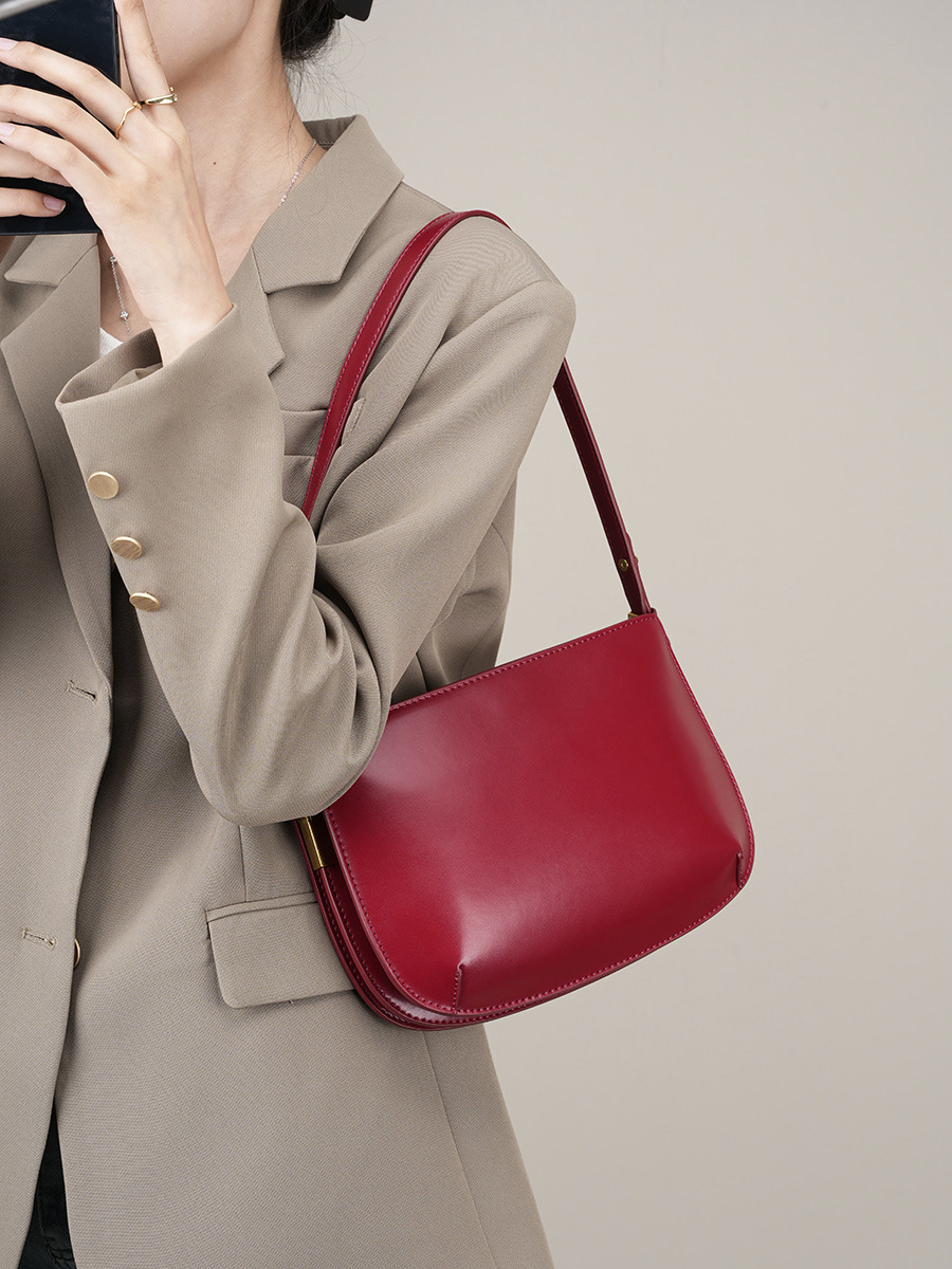 Bolso de Hombro Premium de Piel de Vaca — Dos Colores Refinados view 3