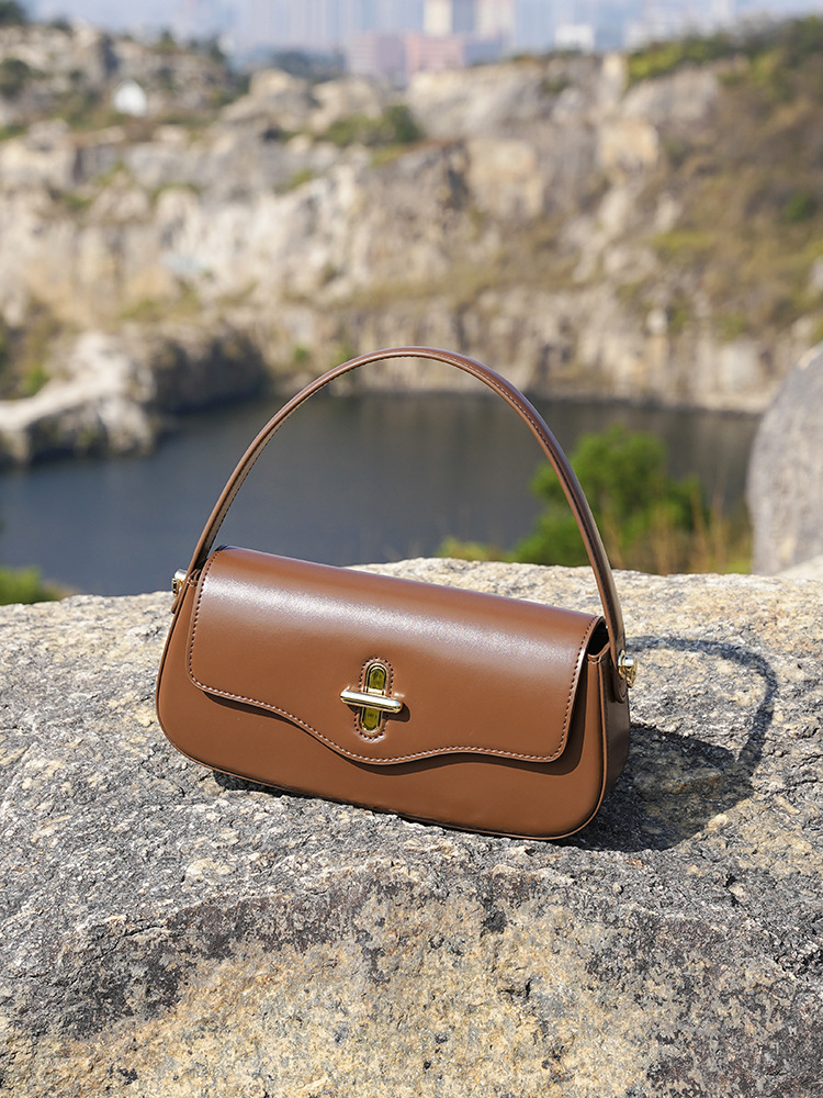 Bolso Baguette Coreano Ultrafino Luna Sobrebajo — Bestseller de 987 Unidades en Cuatro Colores view 4