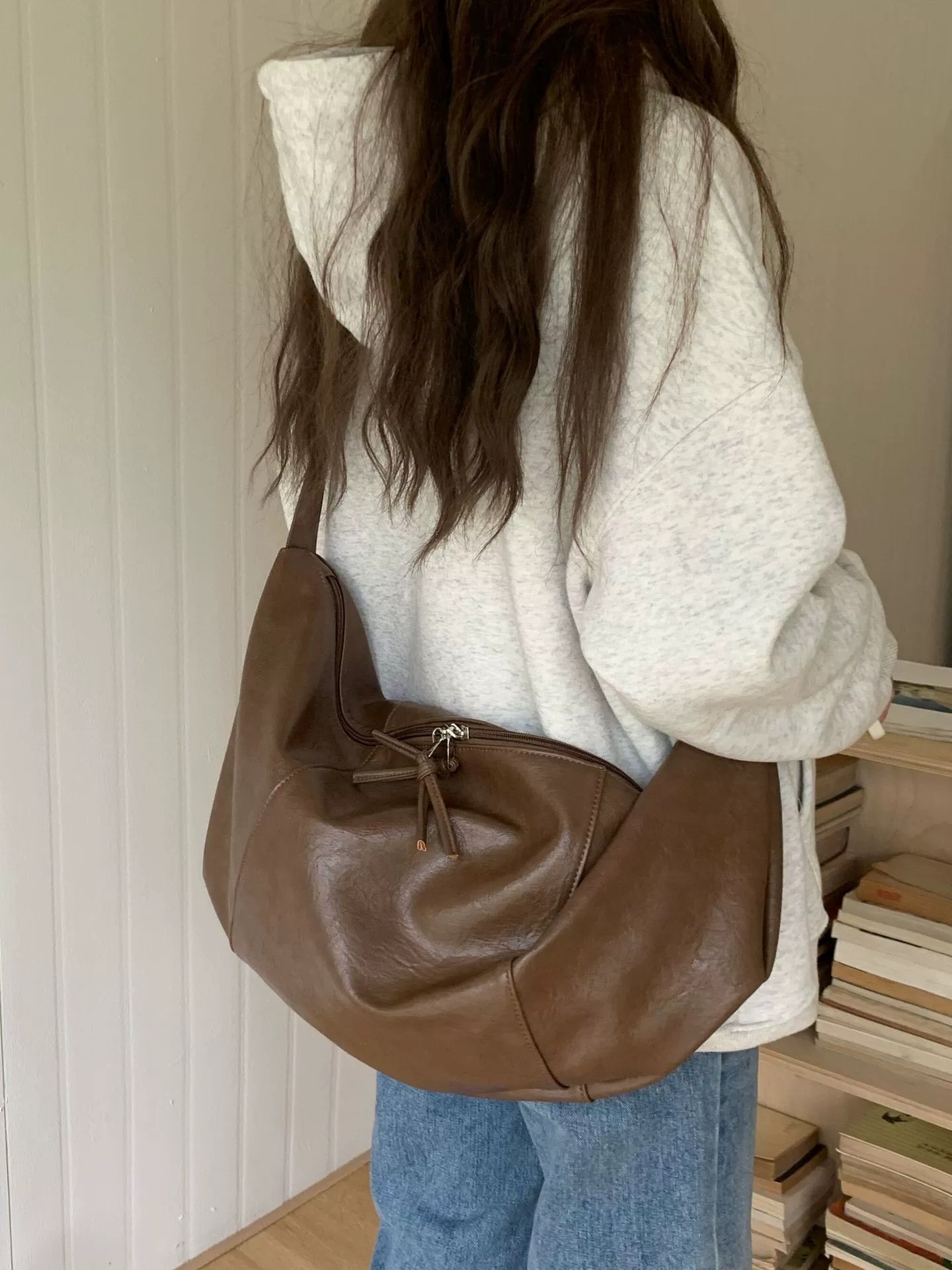 PU Leather Shoulder Bag for wholesale OEM — YANYAN Bags Guangzhou handbag factory