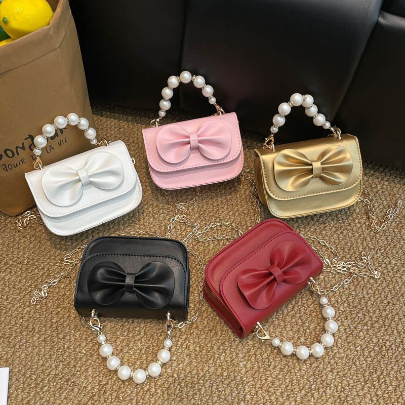Pearl Chain Bow Shoulder Bag