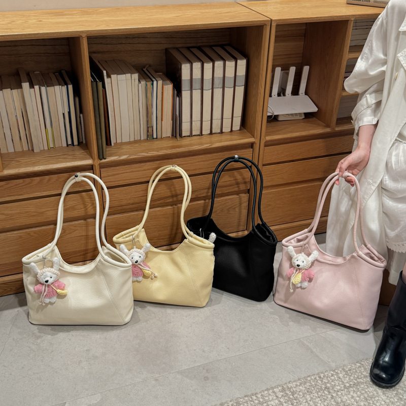 Vintage Minimalist Shoulder Bag