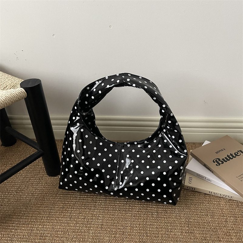 Minimalist Shoulder Bag view 3