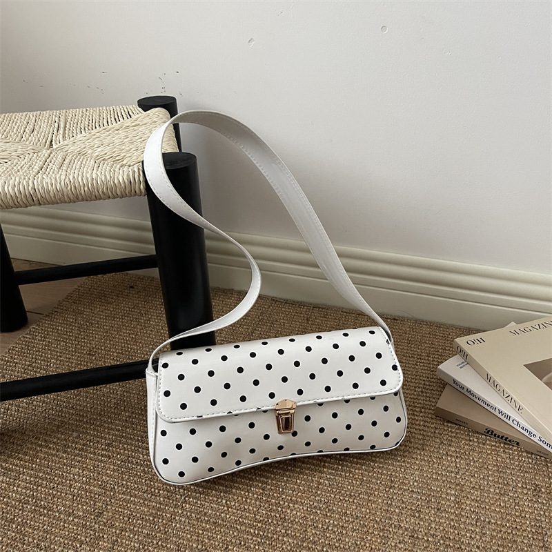 Minimalist Textured Designer Shoulder Bag view 4
