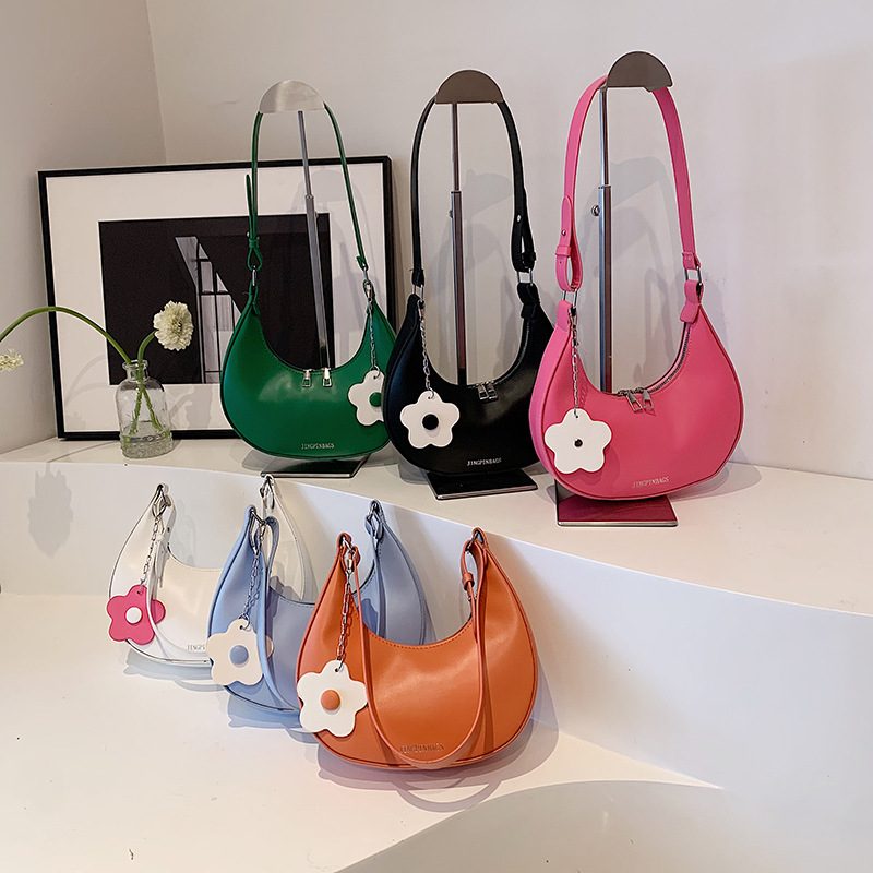 Crescent Saddle Small Shoulder Bag