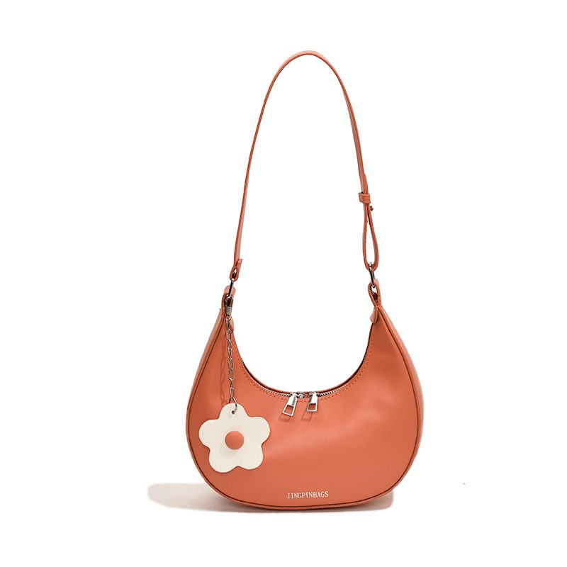 Bolsa de Ombro Pequena Sela Crescente view 11
