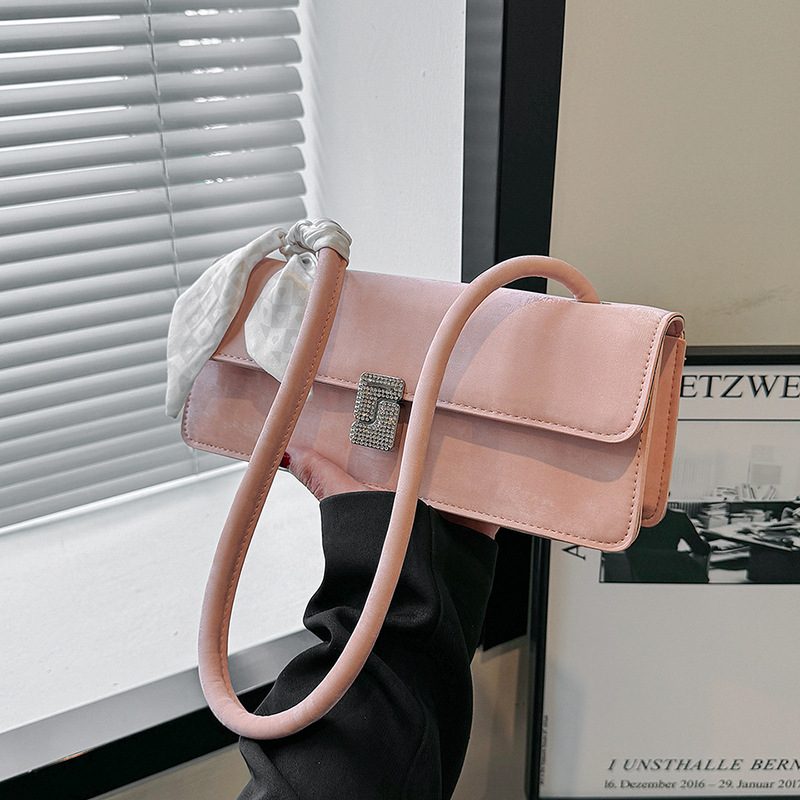 Minimalist Baguette Shoulder Bag view 3