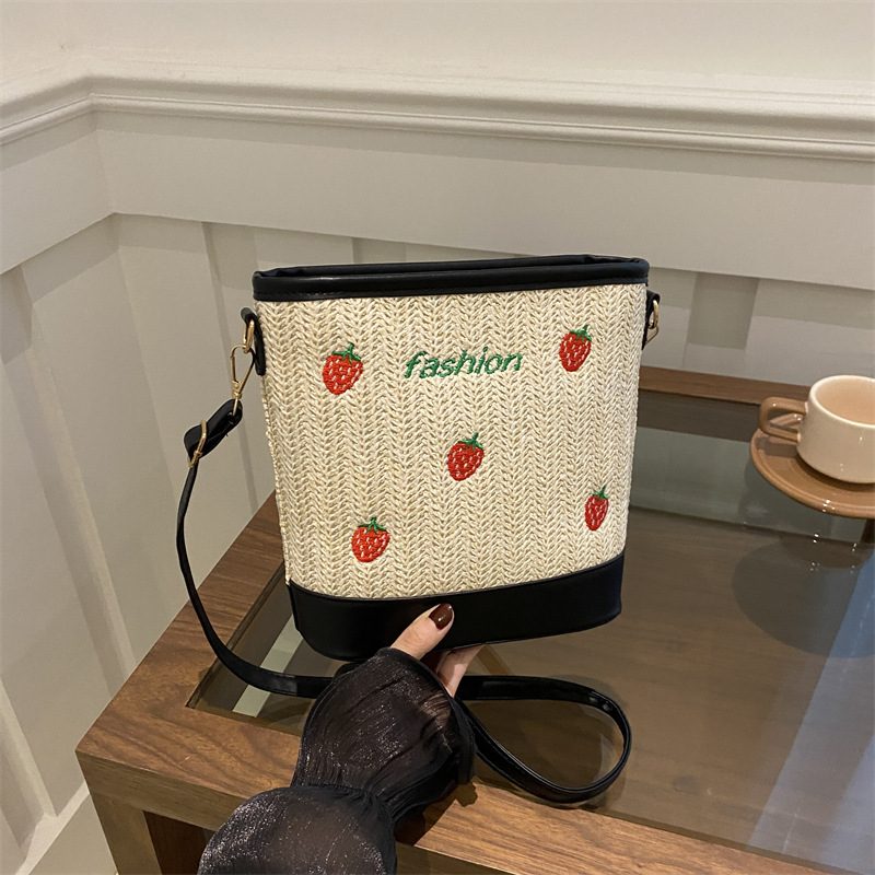Woven Straw Strawberry Embroidered Shoulder Bag view 2