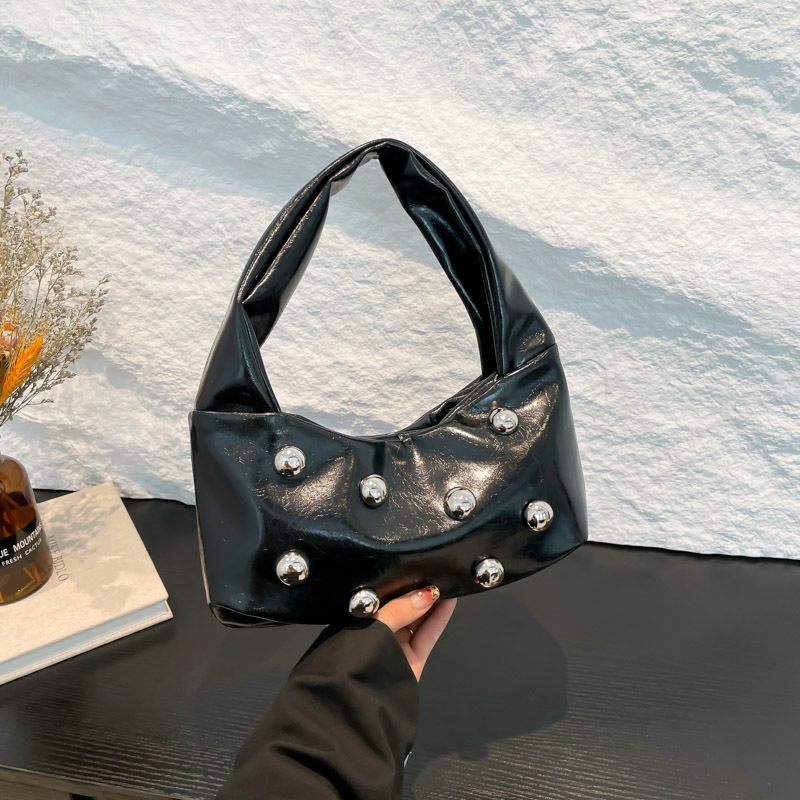 Bolsa de Ombro Esférica com Tachas view 4