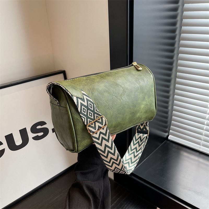 Casual Pillow Shoulder Bag view 4