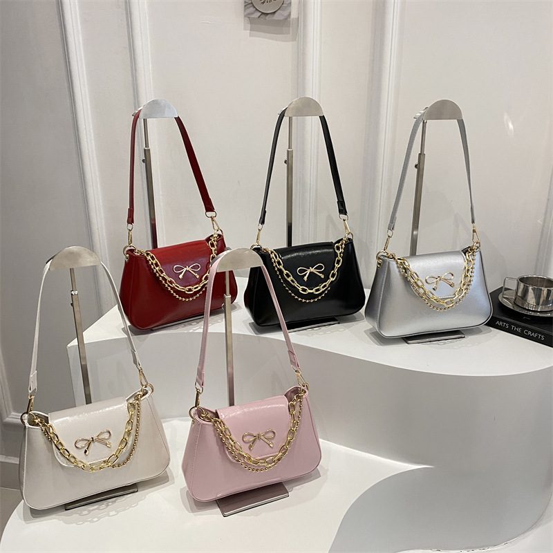 Sweet Heart Shoulder Bag