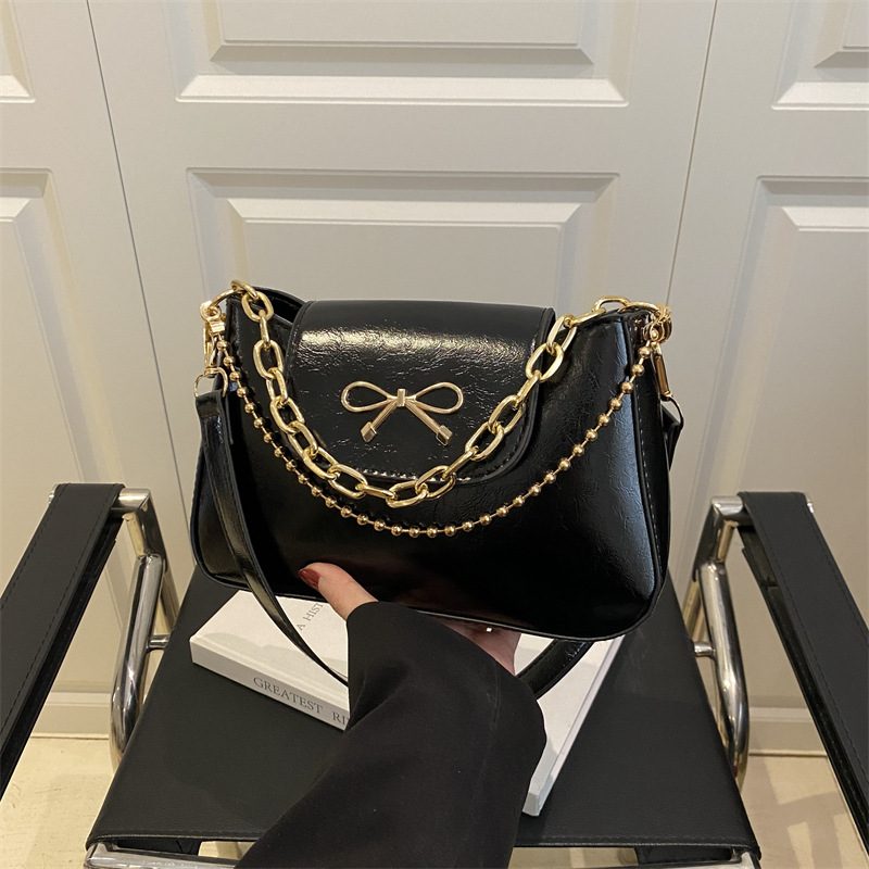 Sweet Heart Shoulder Bag view 4