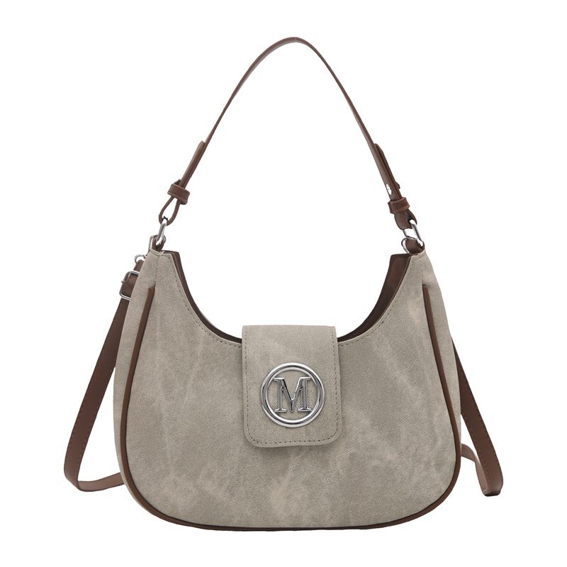 Letter Design Underarm Shoulder Bag view 7