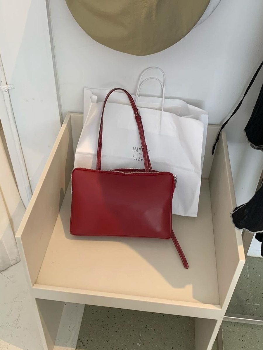 Red Pillow Shoulder Bag Minimalist