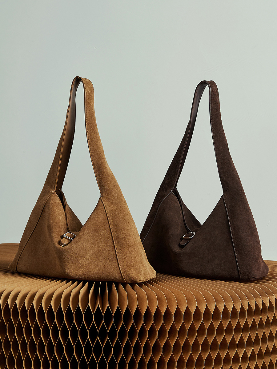 Bolso Tote Vintage de Piel de Vaca Cepillada para Llevar Bajo el Brazo — Gran Capacidad Casual view 5