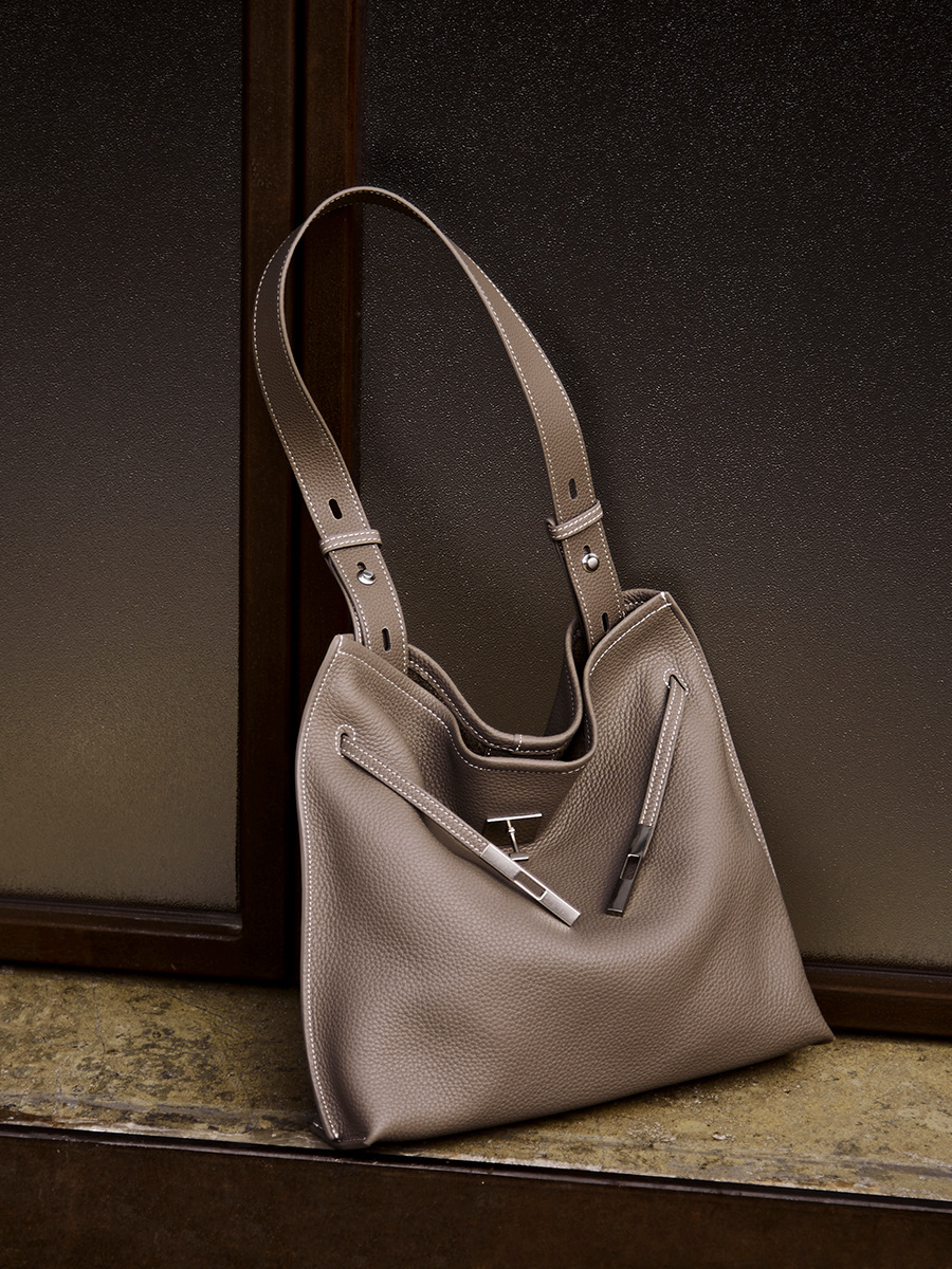 Тяжелая ТС коровья кожа Kelly Tote — высокая вертикальная модель для поездок view 5