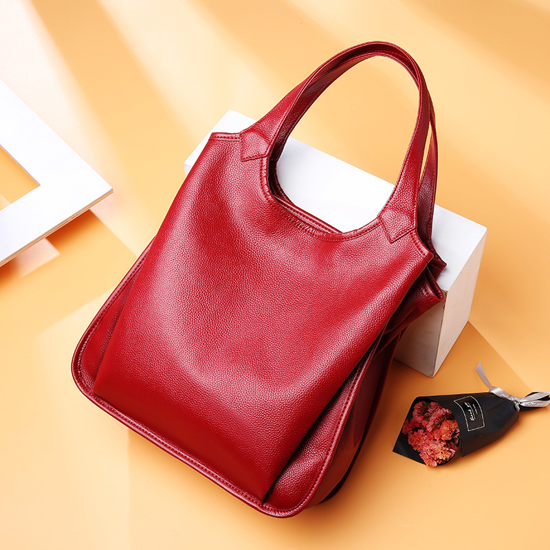 Bolso Tote Statement de Estilo Europeo en Cuero Flor Entero — Tres Colores Audaces view 2