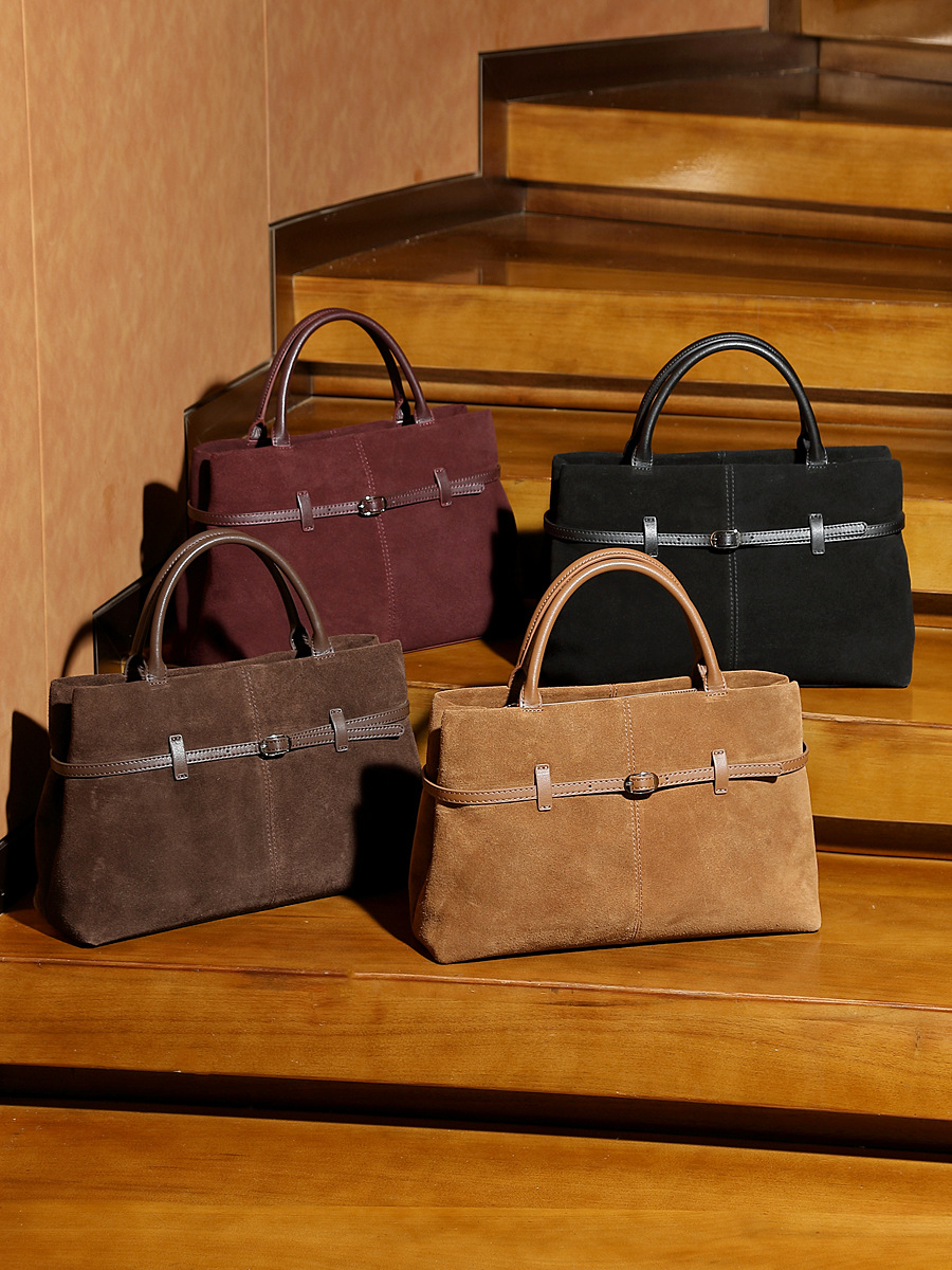 Suede Relaxed Large Tote — Four-Colour Wine Purple Statement view 5