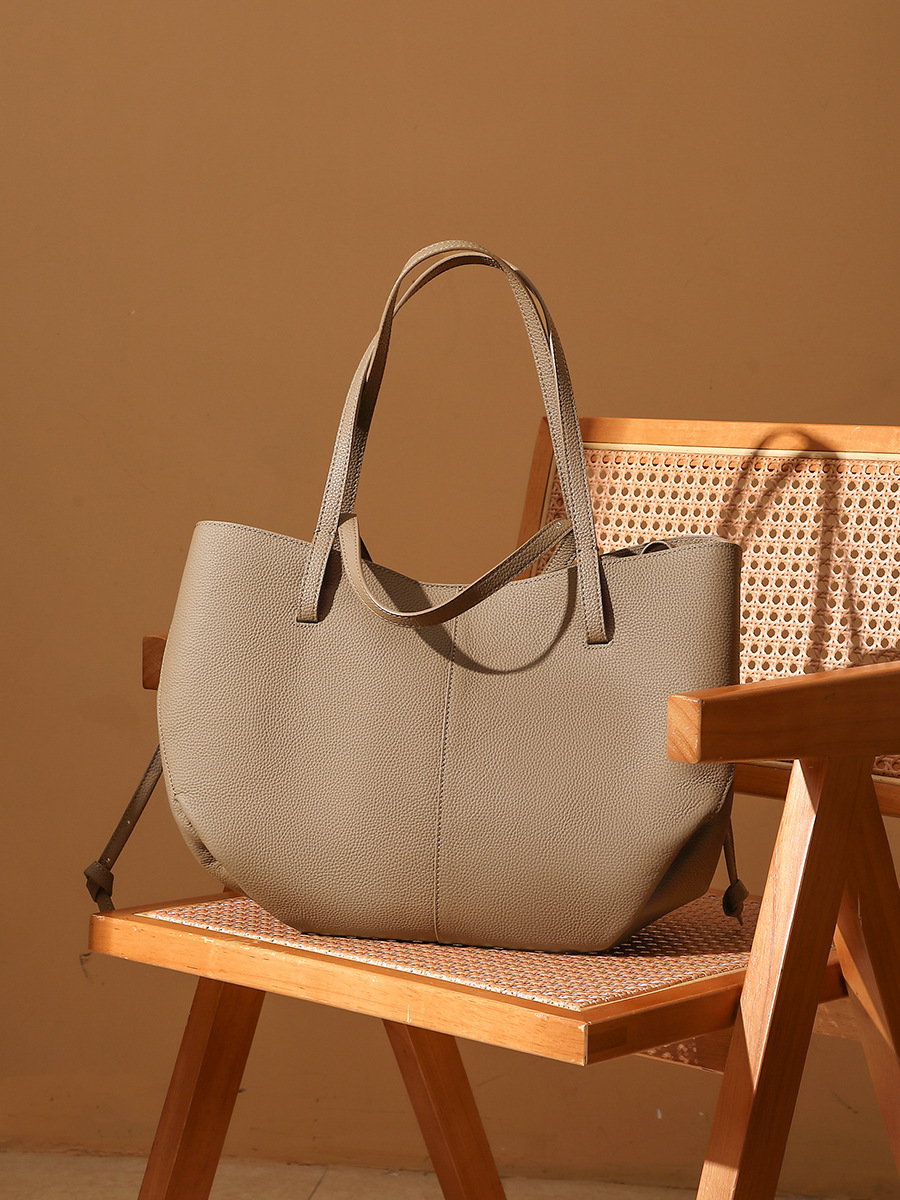 Cross-Border Market-Basket Mother-Daughter Large Tote — Black Single-Colour Statement view 3