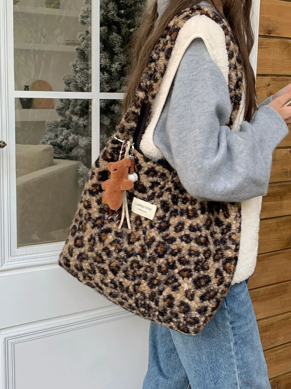 Plush Faux Fur Tote Bag for wholesale OEM — YANYAN Bags Guangzhou handbag factory