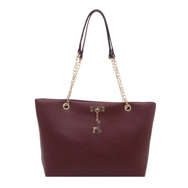 Chain Strap Matte Underarm Tote Bag view 8