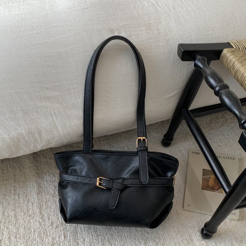 Minimalist Large Capacity Commuter Tote Bag view 2