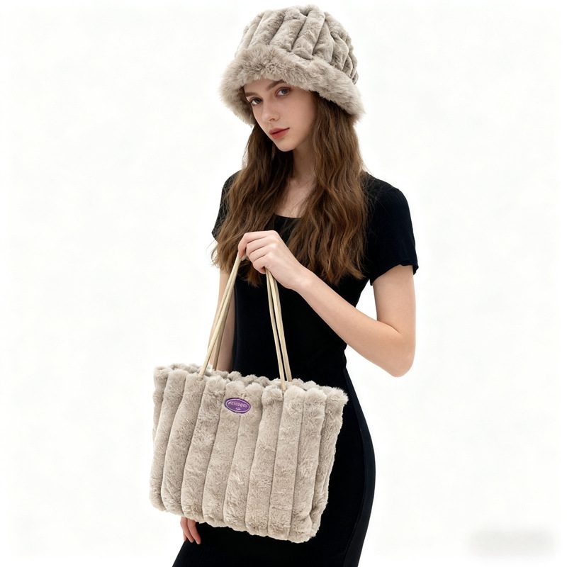 Faux Fur Large Capacity Shoulder Tote Bag view 11