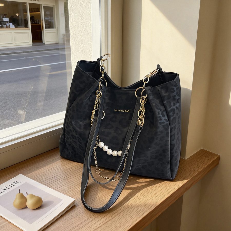 Pearl Chain Large Capacity Shoulder Tote Bag view 2