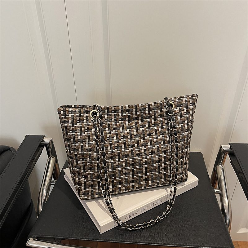 Plaid Chain Large Capacity Shoulder Tote Bag