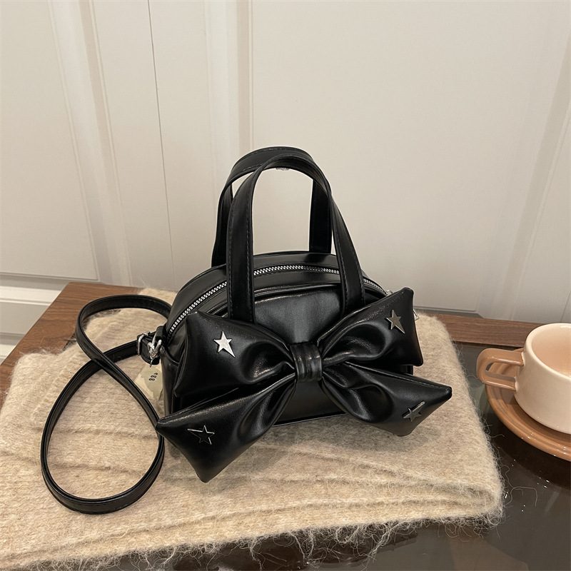 Sac à main et épaule à nœud papillon style coréen tendance hiver chic et léger pour le travail 2026 view 4