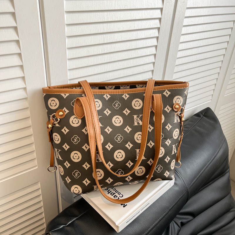 Printed Large Capacity Commuter Tote Bag view 3