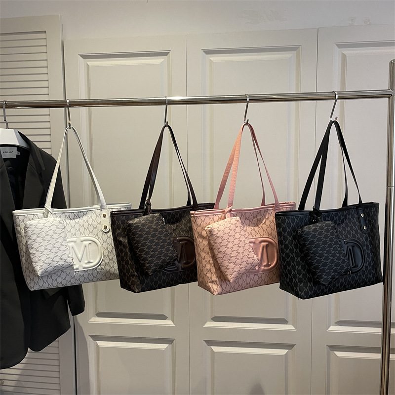 Retro Minimalist Large Tote Shoulder Bag