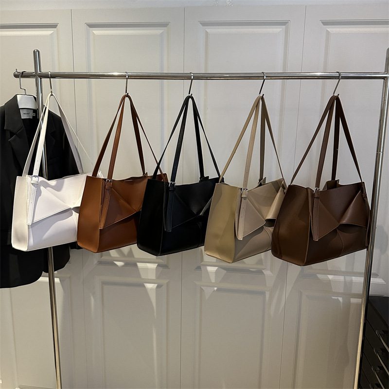 Retro Shoulder Tote Bag